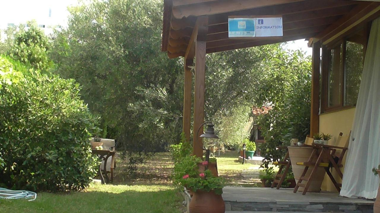 Studios Tripiti Nea Roda Exteriér fotografie