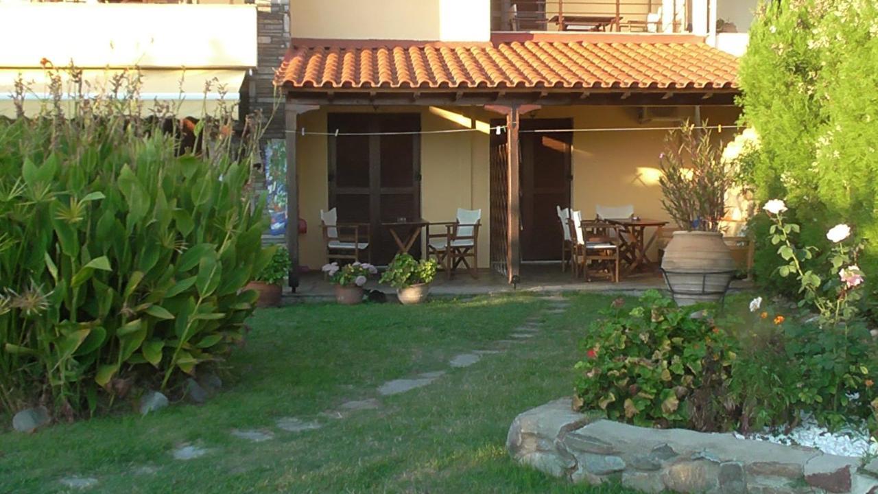 Studios Tripiti Nea Roda Exteriér fotografie