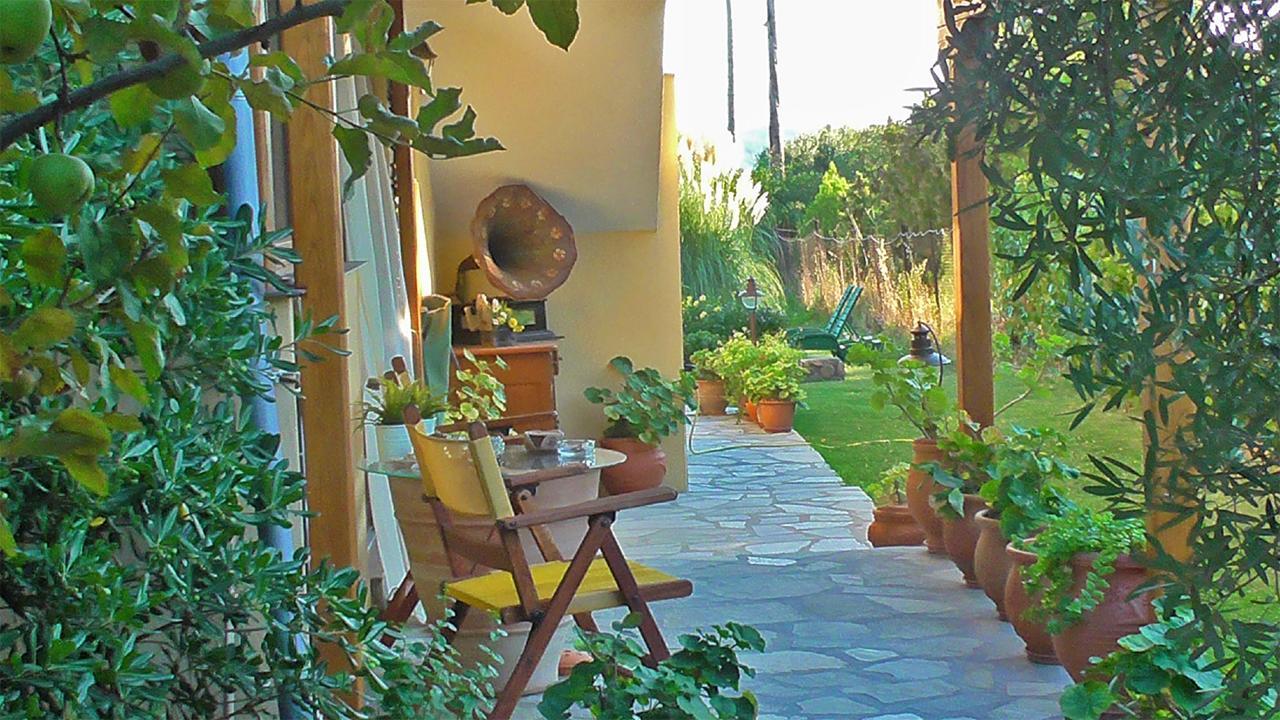Studios Tripiti Nea Roda Exteriér fotografie